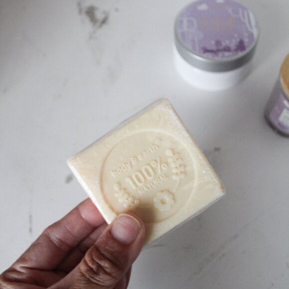 Body & Earth "ORCHID" Spa Bundle: Scented Candle, Soap & Body Butter - NEW - Picture 3 of 6